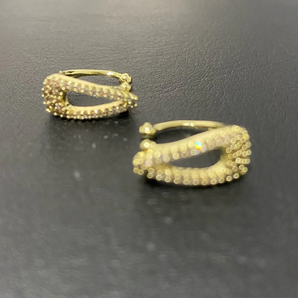 2 pcs | Gorgeous Unique Chic Gold Ear Cuffs Clips Accessories Jewelry - Picture 3 of 7